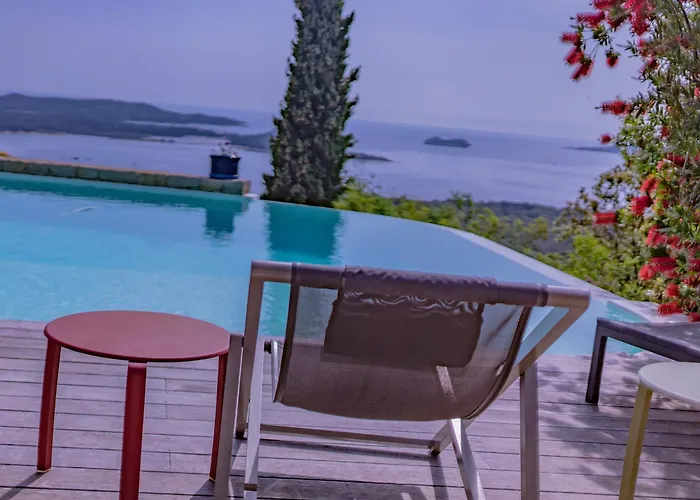 Panorama Porto-vecchio 别墅 维琪奥港