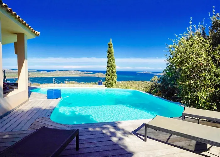 Panorama Porto-vecchio 维琪奥港